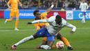Les Bleus unggul selisih gol dari Yunani yang menang 3-0 atas Gibraltar di laga lainnya. (AP Photo/Christophe Ena)