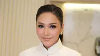 10 Potret Open House di Rumah Maia Estianty, Banyak Makanan Mewah dan Nuansa Elegan