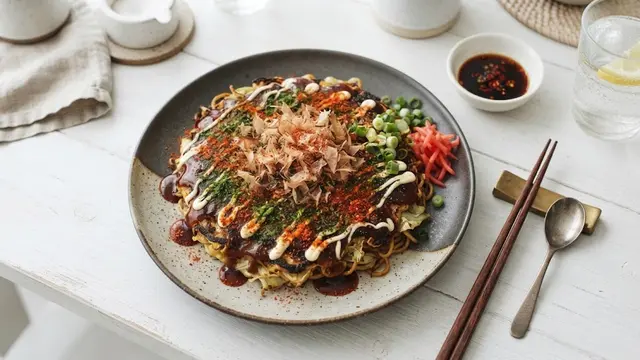 Okonomiyaki Mie
