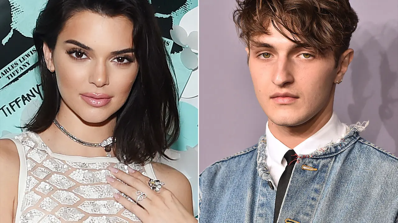 [Bintang] Anwar Hadid - Kendall Jenner