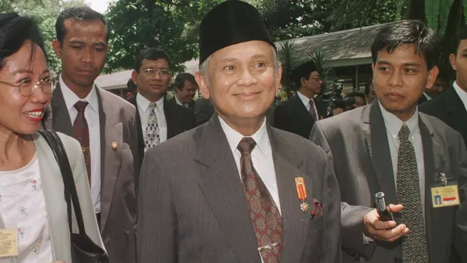 Bj Habibie