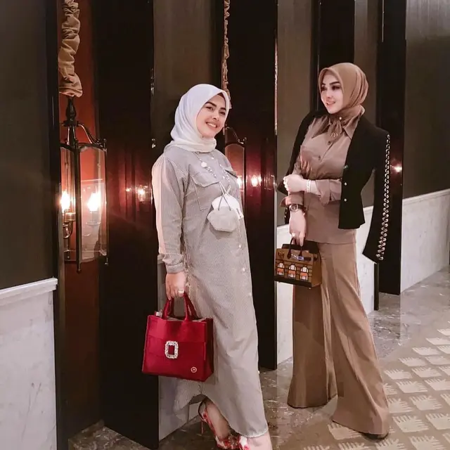 Potret 6 Kakak Adik Artis yang Kini Sama-Sama Berhijab, Putuskan Berhijrah