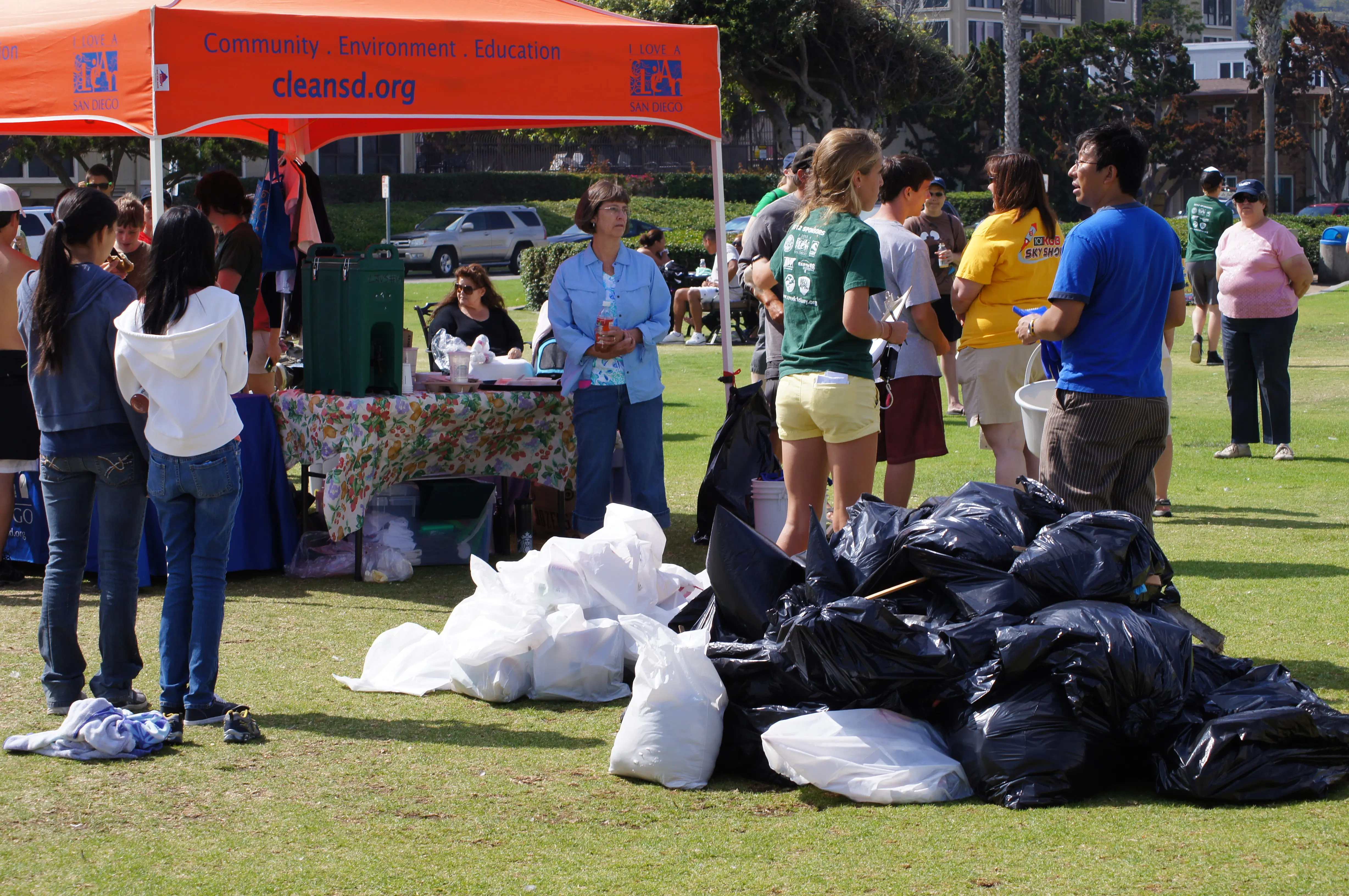 Jelang 17 Agustus: Ini Ide Perlombaan Buat Generasi Milenial. (Foto: cleansd.files.wordpress.com)