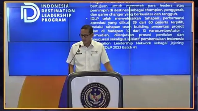  HomeBisnisEkonomi Tekan Pengangguran, Pariwisata dan Ekraf Bakal Sedot 4,4 Juta Tenaga Kerja di 2023 Septian DenySeptian Deny Diperbarui 20 Agu 2023, 20:00 WIB Copy Link 13 Menparekraf Sandiaga Uno di The Weekly Brief with Sandi Uno, Senin, 14 Agustus 2023 Perbesar Menteri Pariwisata dan Ekonomi Kreatif (Menparekraf) Sandiaga Uno optimistis target 4,4 juta tenaga kerja baru di sektor pariwisata dan ekonomi kreatif tercapai pada 2023 ini, sehingga dapat mengurangi pengangguran. (Liputan6.com/Henry)