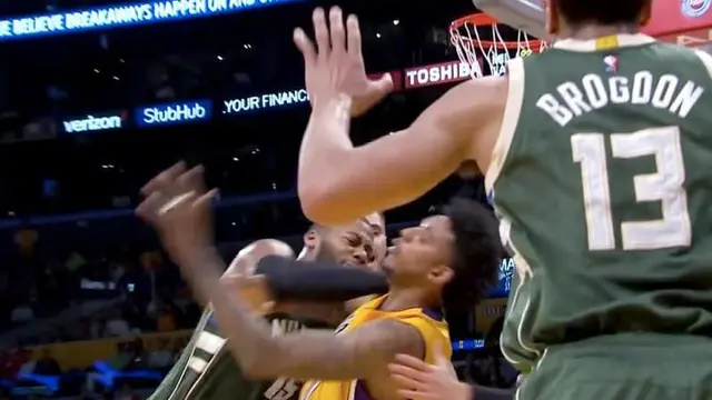 Los Angeles Lakers vs Milwaukee Bucks.