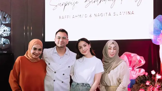 Suasana penuh haru di ulang tahun Raffi dan Nagita. (credit:instagram.com/raffinagita1717)