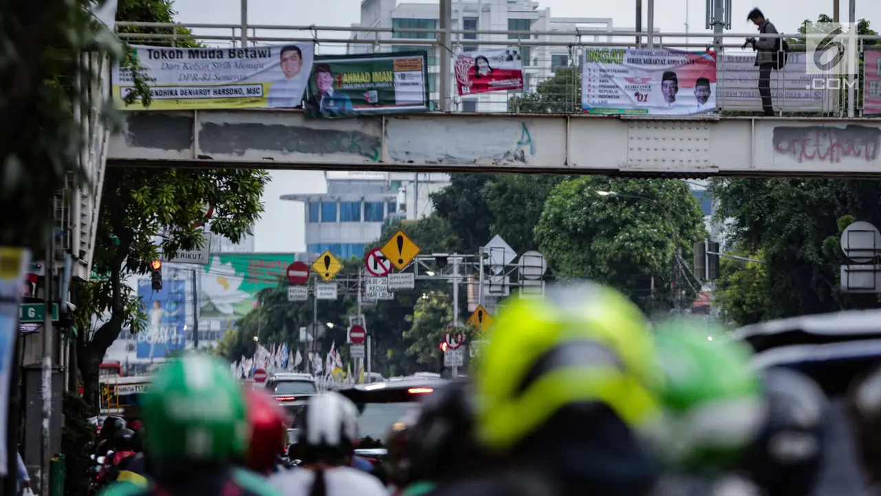 Pelanggaran Alat Peraga Kampanye