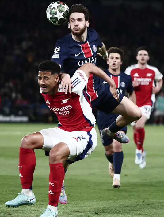 Skor 1-0 untuk PSG bertahan hingga akhir babak pertama. (Thibaud MORITZ/AFP)