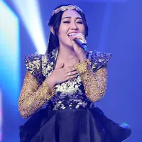 Via Vallen dan Ayu Ting Ting (Bambang E. Ros/Bintang.com)