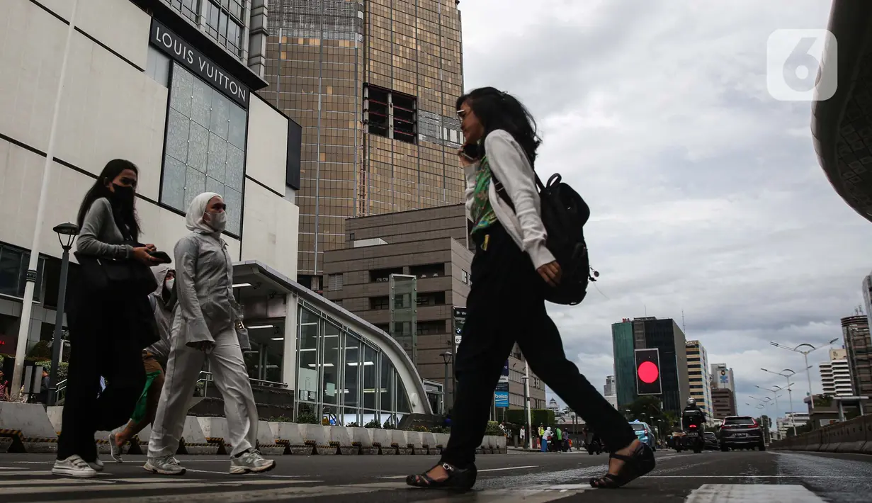 Sebelumnya, Menteri Ketenagakerjaan Yassierli mengusulkan kenaikan UMN sebesar 6 persen. (Liputan6.com/Angga Yuniar)