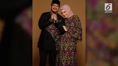 Musibah gempa Palu bukan hanya dirasakan oleh masyarakat kebanyakan di kotamadya Sulawesi Tengah, tapi juga keluarga Pasha Ungu, wakil Walikota Palu. Adelia Pasha, istri Pasha Ungu menceritakan apa yang terjadi usai gempa bermagnitudo 7,4 itu.