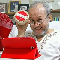 Kata-kata bijak atau quote dari Pepeng Soebardi Ferrasta si pembawa acara kuis Jari Jari ini bakal bikin kamu bersyukur atas hidupmu.