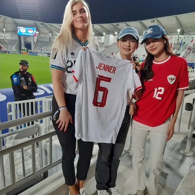 Suporter Timnas Indonesia di Qatar