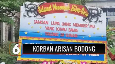 Korban lelang arisan bodong di Solo, Jawa Tengah, mendatangi resepsi pernikahan pelaku. Mereka menuntut pelaku segera mengembalikan uang para korban yang jumlahnya mencapai ratusan juta rupiah.