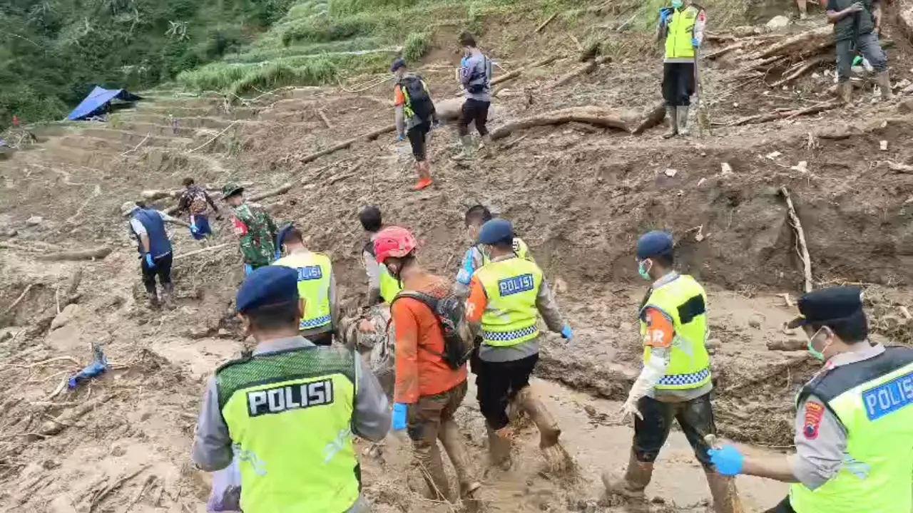 Jenazah korban kedua longsor Pemalang ditemukan