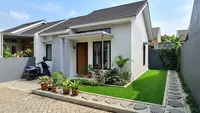 9 Cara Membuat Taman Mini dengan Rumput Sintetis, Solusi Hunian Hijau Tanpa Ribet