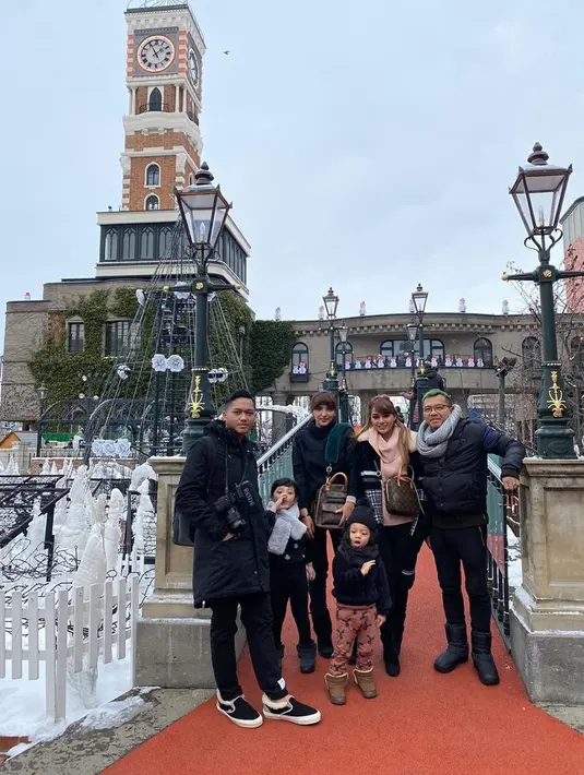 Aurel Hermansyah (Instagram/aurelie.hermansyah)