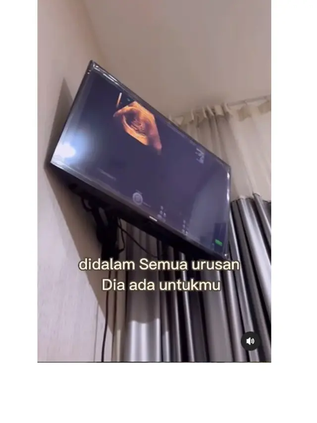 Dirahasiakan 8 Bulan, Ini 8 Potret Tasyi Athasyia Umumkan Hamil Anak Ke-4