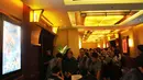 Antusias penonton terhadap film Big Hero terlihat dari antrean panjang di luar studio Plaza Senayan XXI, Jakarta, Kamis (6/11/2014) (Liputan6.com/Gilar Ramdhani)