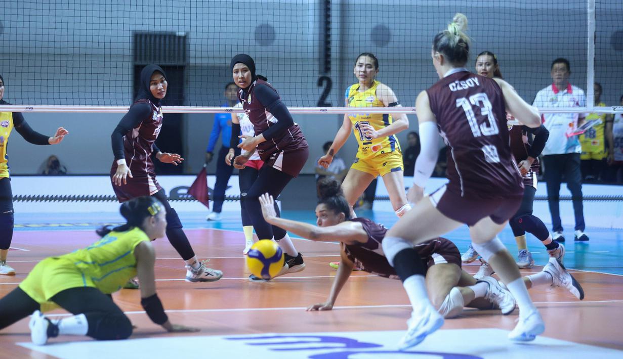 Berlaga di GOR Candradimuks Padepokan Jenderal Polisi Kunarto, Sentul, Bogor, Minggu (1/3/2026) skuad asuhan Chamnan Dokmai itu menang dengan skor 3-0 (25-19, 25-17, 28-26). (Dok. PBVSI)