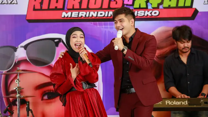[Fimela] Ria Ricis dan Teuku Ryan