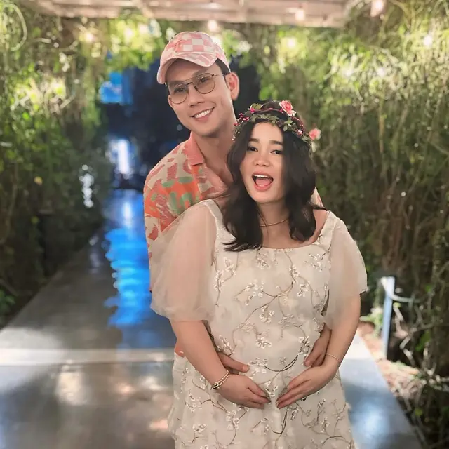 Potret Kejutan Baby Shower Olivia Allan Istri Denny Sumargo, Haru Bahagia