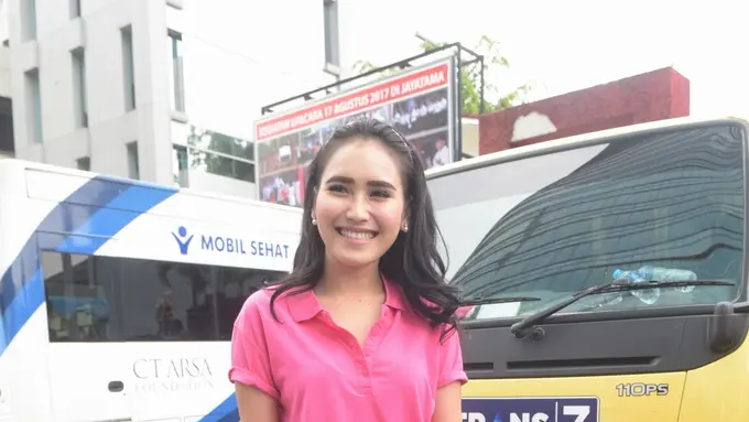 [Bintang] Ayu Ting Ting