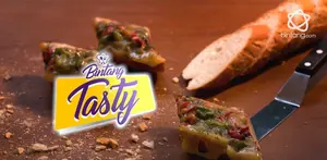 Bosan sarapan dengan menu roti tawar yang biasa-biasa saja? Mending kamu bikin resep Bintang Tasty ini, Torch Mozarella Baguette.
