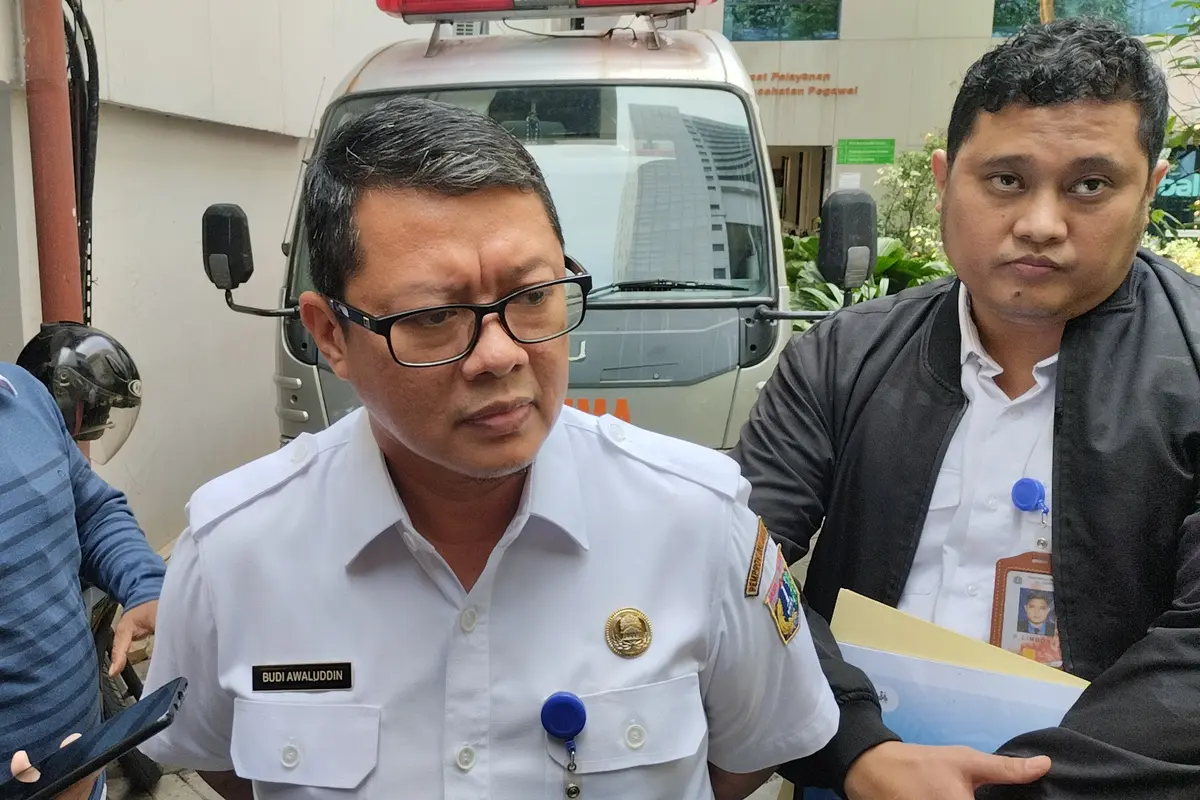 Kepala Disdukcapil DKI Jakarta Budi Awaluddin
