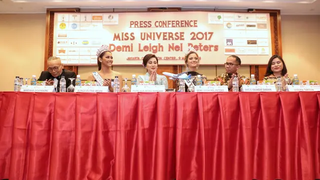 [Bintang] Preskon Miss Universe dan Puteri Indonesia 2017