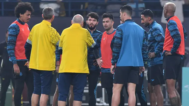 Foto: Masih Jalani Hukuman, Cristiano Ronaldo Giat Berlatih Bareng Al Nassr FC Jelang Debut Mewakili Riyadh All Star Kontra PSG