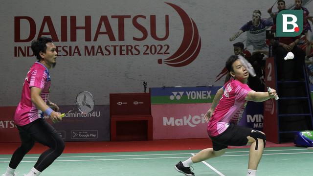 Foto: Didukung Ribuan Penonton Istora, Ahsan/Hendra Jinakkan Pasangan Denmark untuk Melaju ke 16 Besar Daihatsu Indonesia Masters 2022