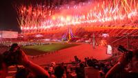 Foto: Gemerlap Pesta Penutupan SEA Games 2025