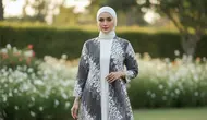 12 Model Outer Batik Panjang dengan Dress Polos untuk Kondangan Outdoor 2025, Elegan dan Nyaman Dipakai (foto: GeminiAI)