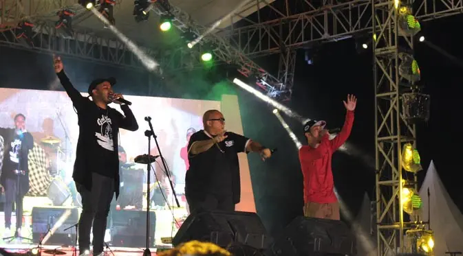Saykoji menjadi salah satu pengisi acara di event Meikarta Music Festival yang digelar oleh Lippo Group di Central Park Meikarta, Cikarang.