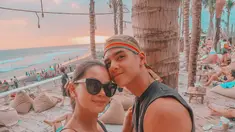 Putra pertama Ahmad Dhani bersama kekasihnya sedang menikmati suasana di Bali pada tahun 2018 silam. Sebelumnya, hubungan dua sejoli ini sempat dikabarkan kandas. Namun saat hari Valentine 2019, keduanya membantah. (Liputan6.com/IG/alyssadaguise)