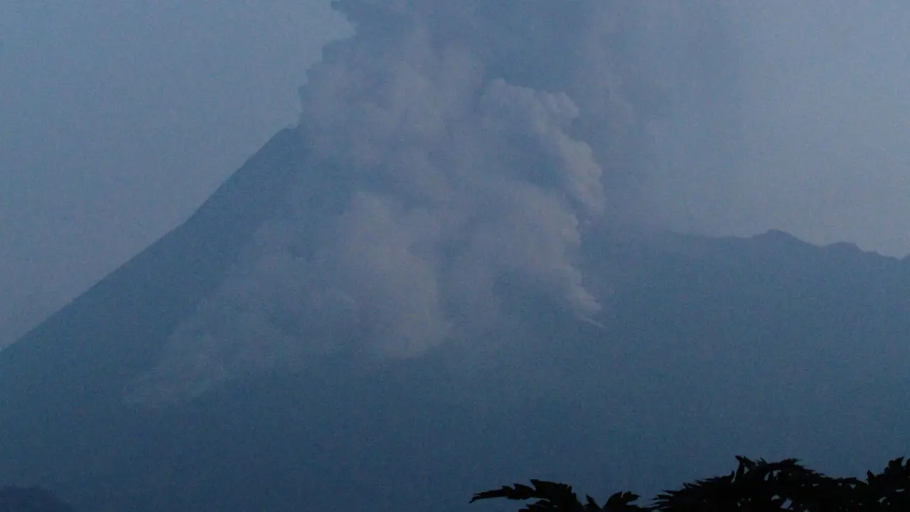 Gunung Merapi Erupsi