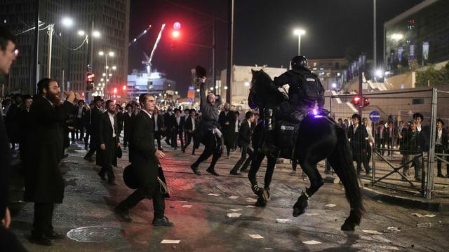 Tolak Wajib Militer, Unjuk Rasa Kaum Yahudi Ultra-Ortodoks Berakhir Ricuh