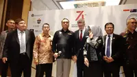 Menteri PAN-RB Syafruddin dan Direktur Utama LPDP Rionald Silaban (paling kiri) mendukung agar ASN kuliah di luar negeri. Dok: Tommy Kurnia/Liputan6.com