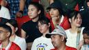 <p>Istri pemain Timnas Indonesia, Pratama Arhan, Azizah (kiri) bersama Fujianti Utami Putri, kekasih Asnawi Mangkualam hadir menyaksikan langsung pertandingan melawan Brunei Darussalam pada laga putaran pertama Kualifikasi Piala Dunia 2026 Zona Asia di Stadion Utama Gelora Bung Karno (SUGBK), Kamis (12/10/2023) malam WIB. Timnas Indonesia menang 6-0 atas Brunei Darussalam. (Bola.com/M Iqbal Ichsan)</p>