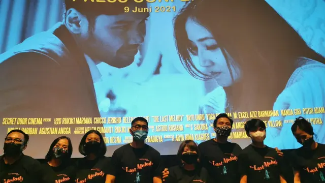Chicco Jerikho bermain dalam film pendek The Last Melody