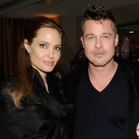 Selama ini Pitt cukup sulit bertemu dengan buah hatinya lantaran peraturan yang diterapkan Jolie yang membatasi bahkan melarang Pitt untuk bertemu dengan buah hatinya. (AFP/Bintang.com)