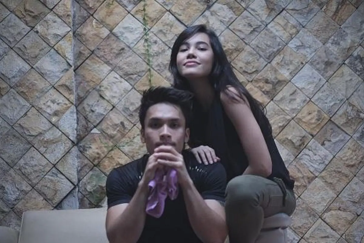 [Bintang] Randy Pangalila dan Michella Putri