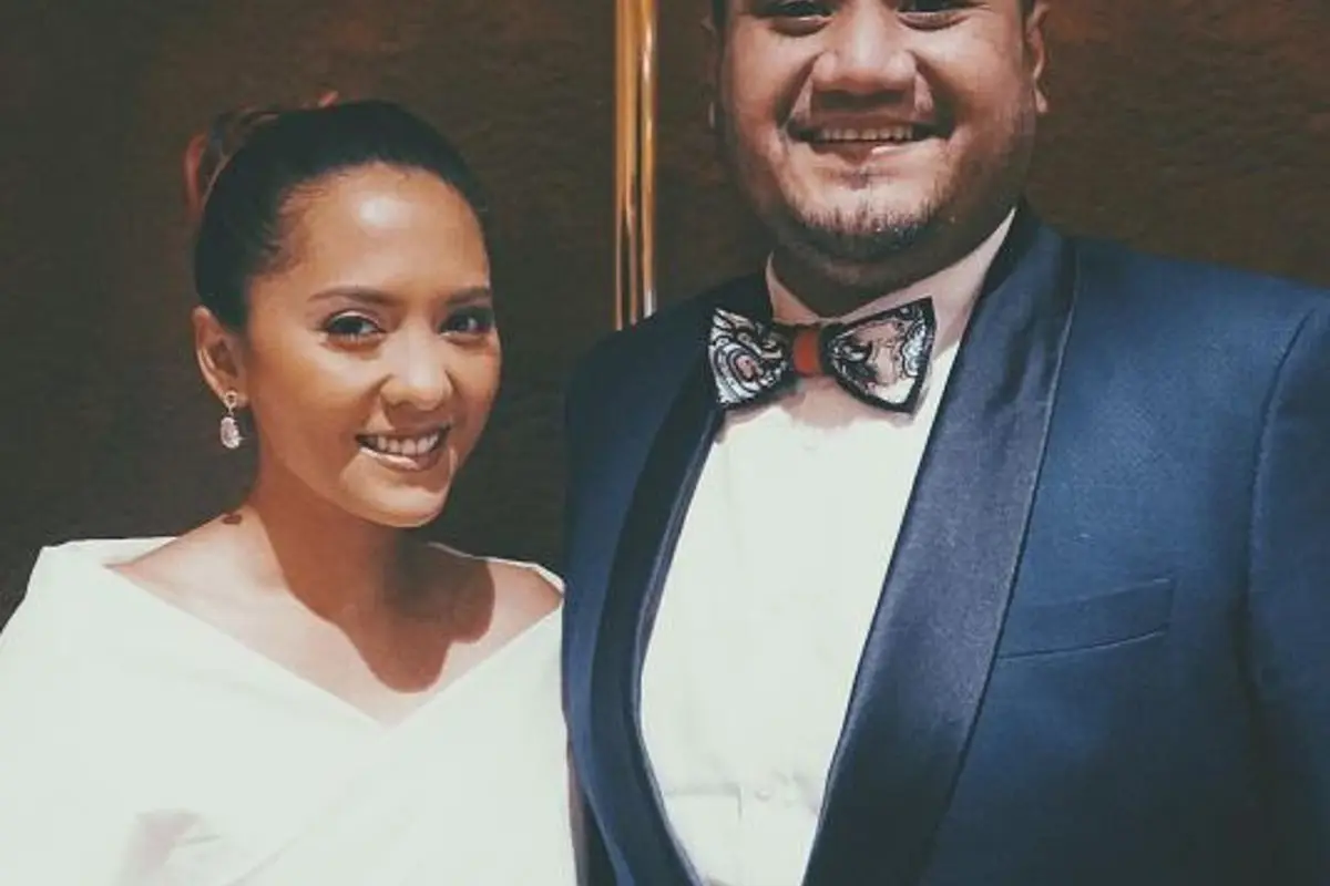 [Bintang] Lala Karmela dan Mike Mohede