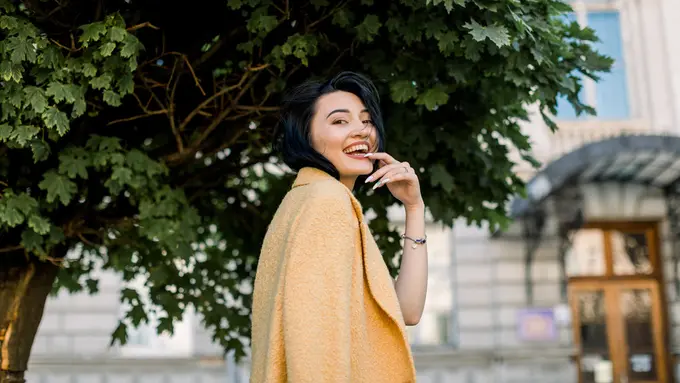 3 Hal yang Wajib Ada dari OOTD-Mu saat Reuni bareng Sahabat Lama pasca Lebaran