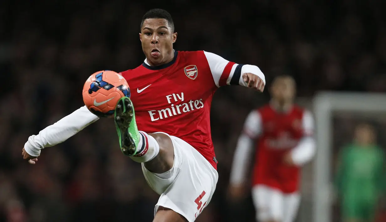 Serge Gnabry merupakan pemain jebolan akademi Arsenal yang mampu tampil impresif sehingga di promosikan ke skuat utama. Namun, Gnabry tak mampu mendapatkan waktu bermain yang lebih di bawah asuhan Arsene Wenger dan dilepas ke Werder Bremen pada 2016 silam. (AFP/Adrian Dennis)