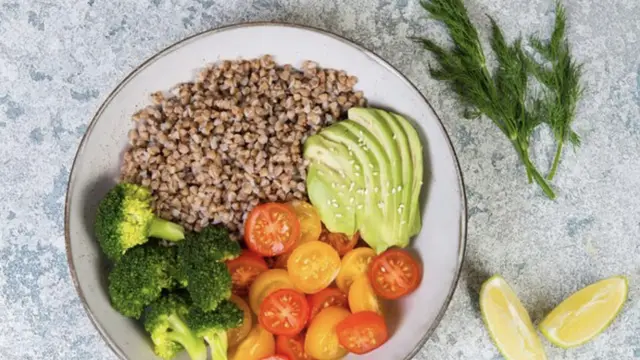  Strategi Tingkatkan Asupan Serat untuk Gaya Hidup Sehat (photo by freepik.com)