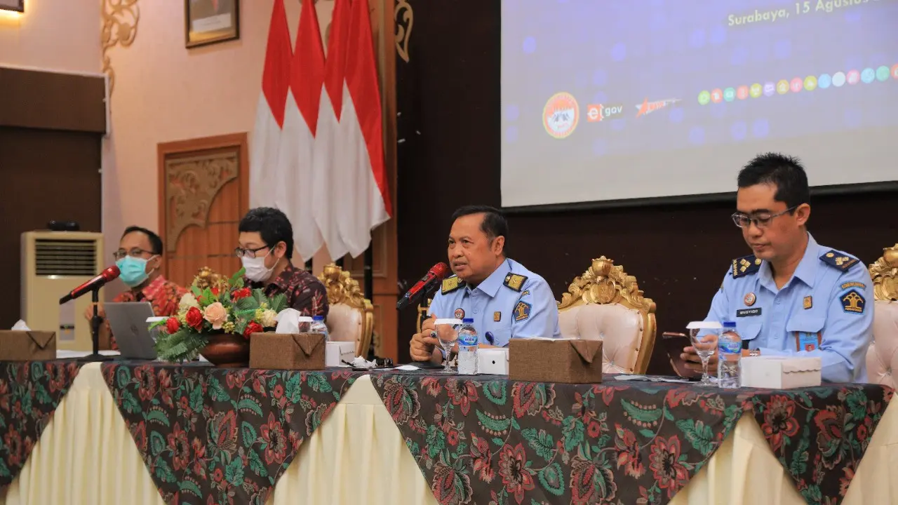 Diseminasi layanan AHU terkait parpol Kemenkumham Jatim. (Dian Kurniawan/Liputan6.com)