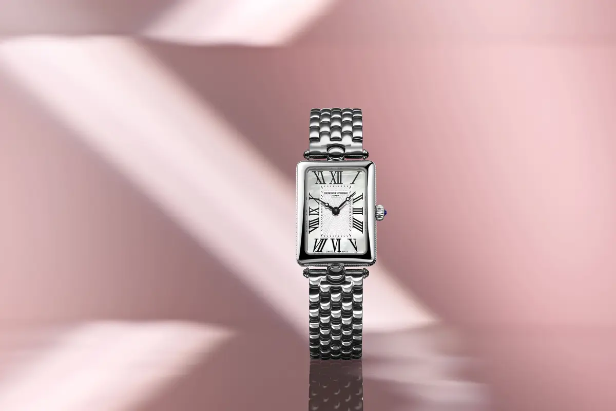 Classics Art Déco Carrée Luncurkan Arloji Terbaru