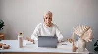 Gali Potensi Diri, 5 Manfaat Punya Usaha Sampingan Selain Tambah Penghasilan